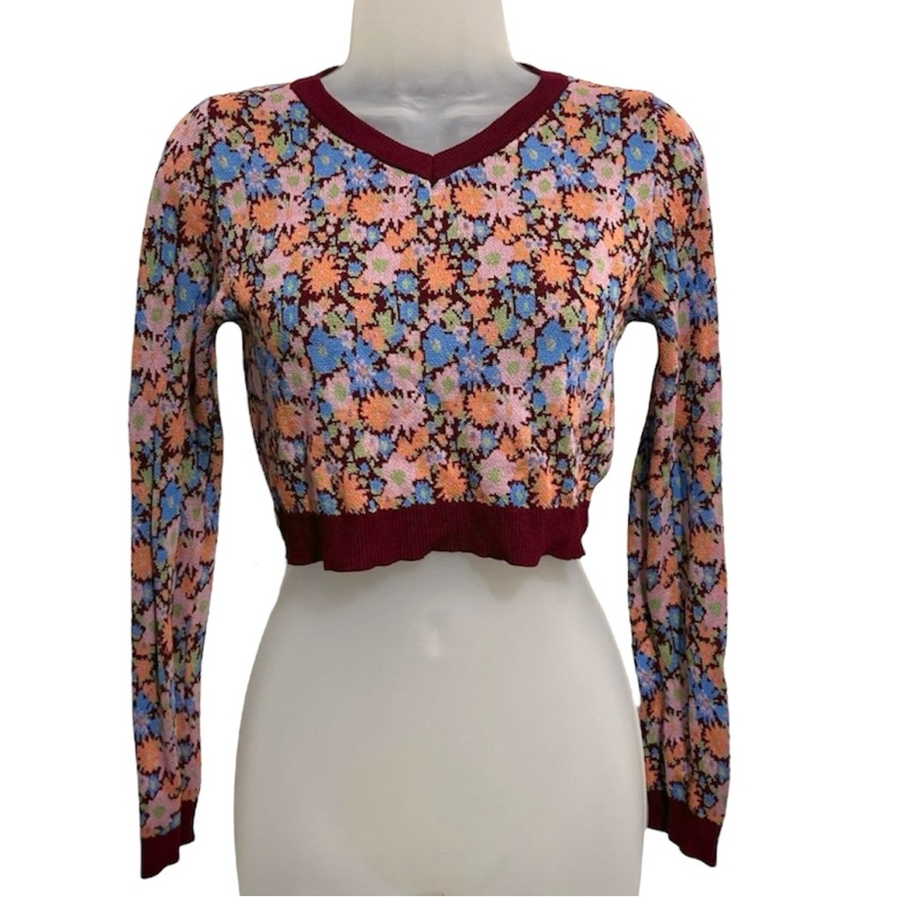 CIDER Floral Pattern Long Sleeve V Neck Cropped Knit Sweater size L